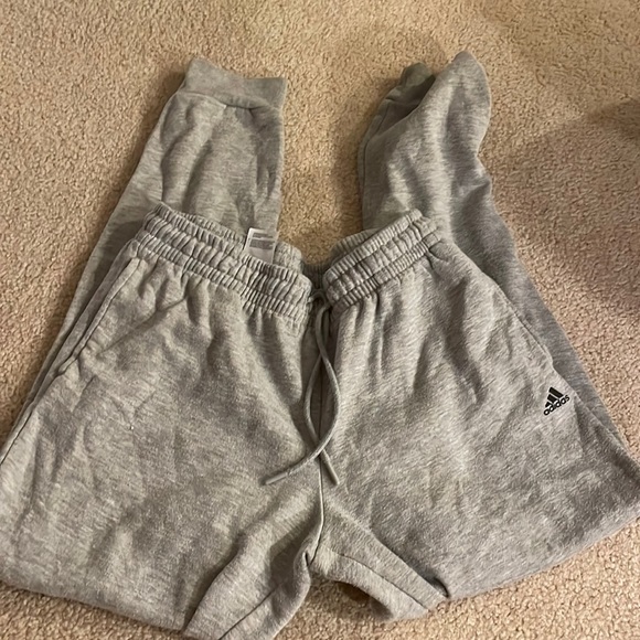 Grey Adidas sweatpants| size:US Small | lightly used - Picture 1 of 2